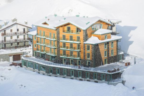 Отель White Angel Hotel, Брёй-Червиния